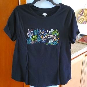 **Clearance** Old Navy black tee shirt large
